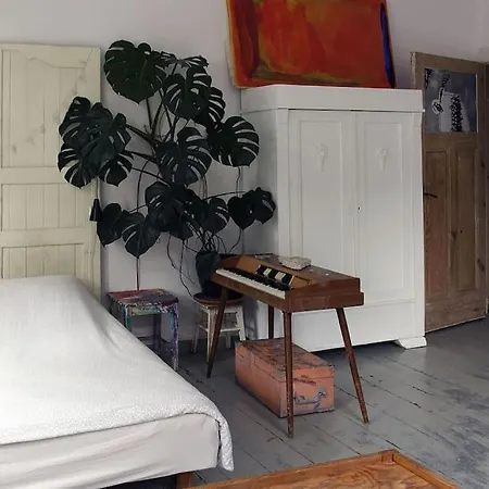 Artist's / Mieszkanie U Artystow Apartment